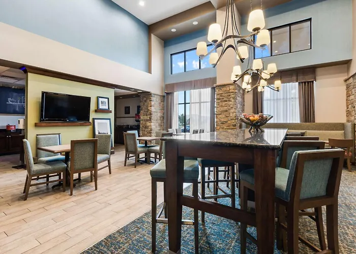 Hampton Inn & Suites Colorado Springs-Air Force Academy/I-25 North